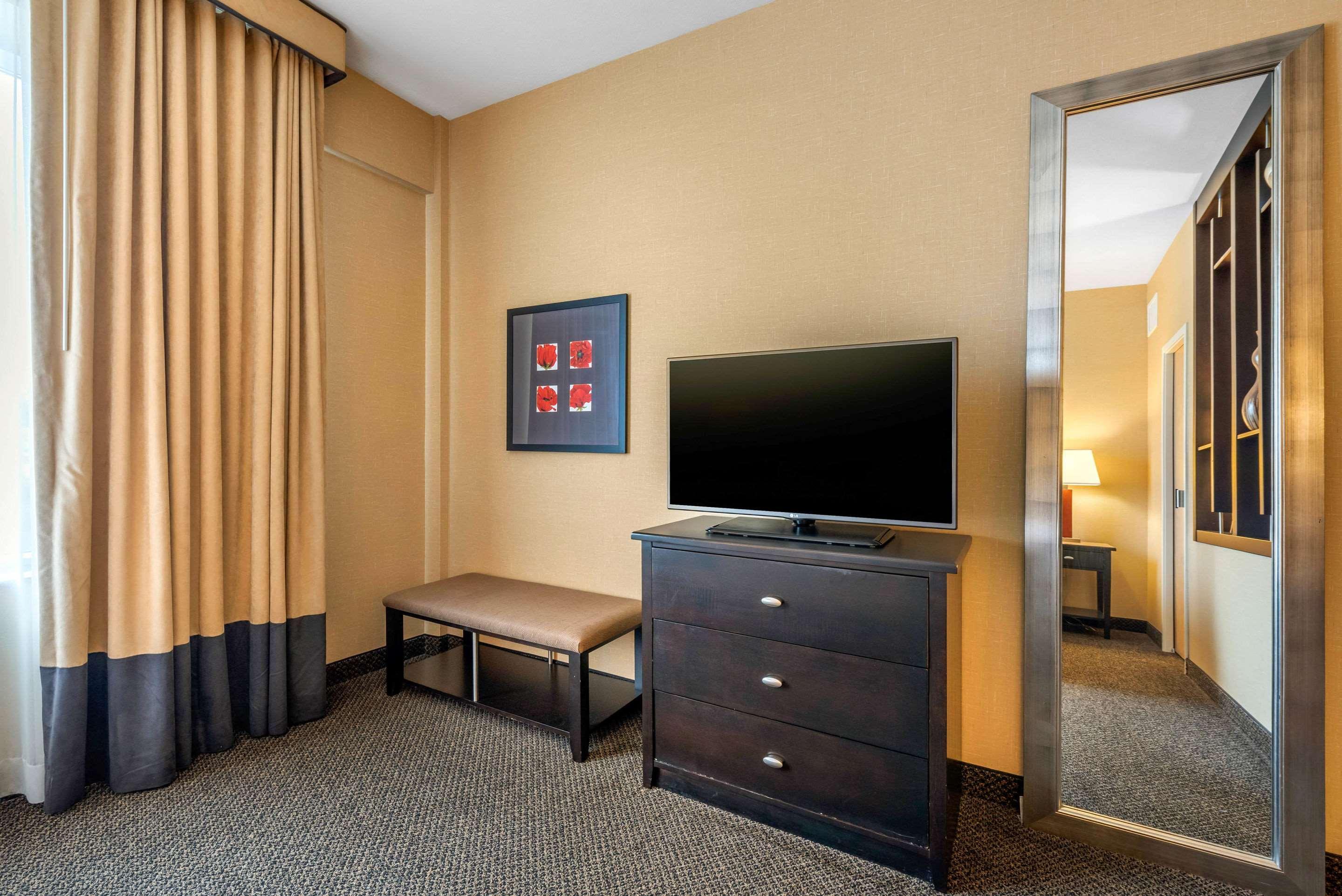 Cambria Hotel Akron - Canton Airport Uniontown Εξωτερικό φωτογραφία