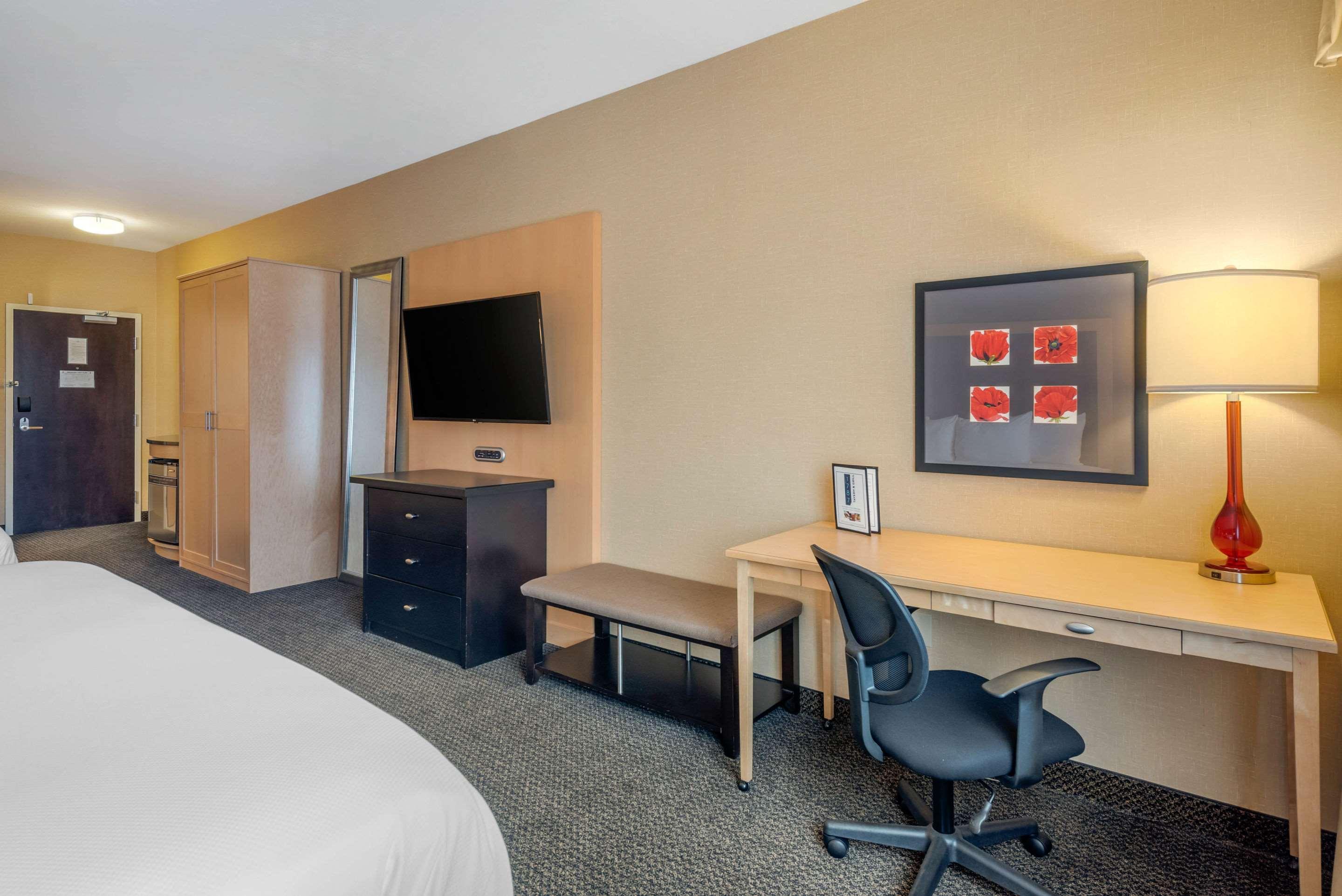 Cambria Hotel Akron - Canton Airport Uniontown Εξωτερικό φωτογραφία