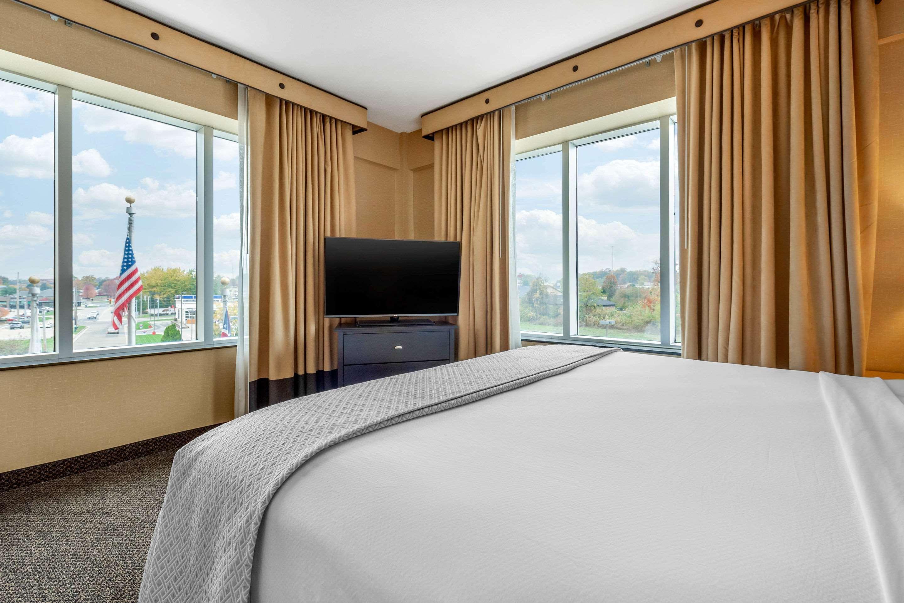 Cambria Hotel Akron - Canton Airport Uniontown Εξωτερικό φωτογραφία
