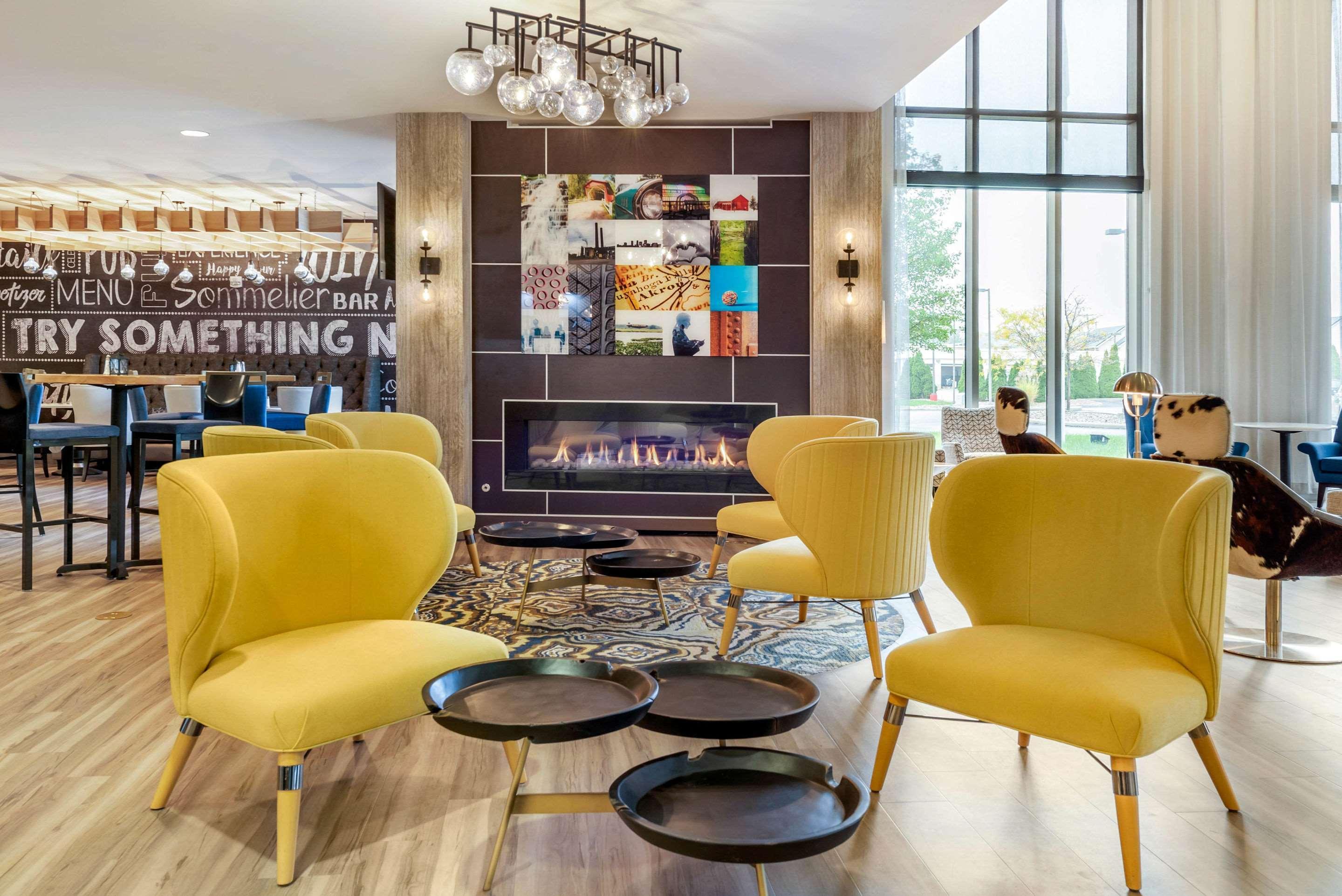 Cambria Hotel Akron - Canton Airport Uniontown Εξωτερικό φωτογραφία