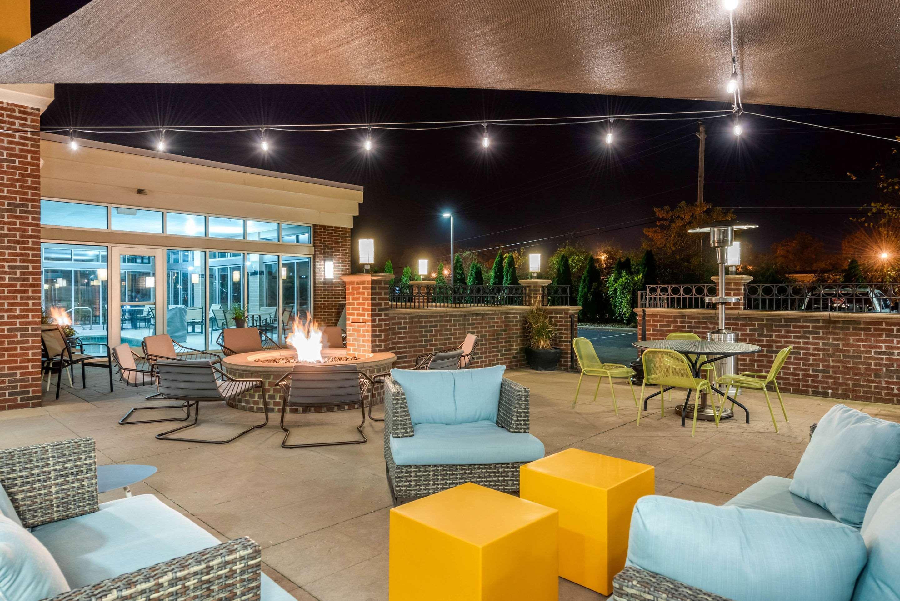 Cambria Hotel Akron - Canton Airport Uniontown Εξωτερικό φωτογραφία
