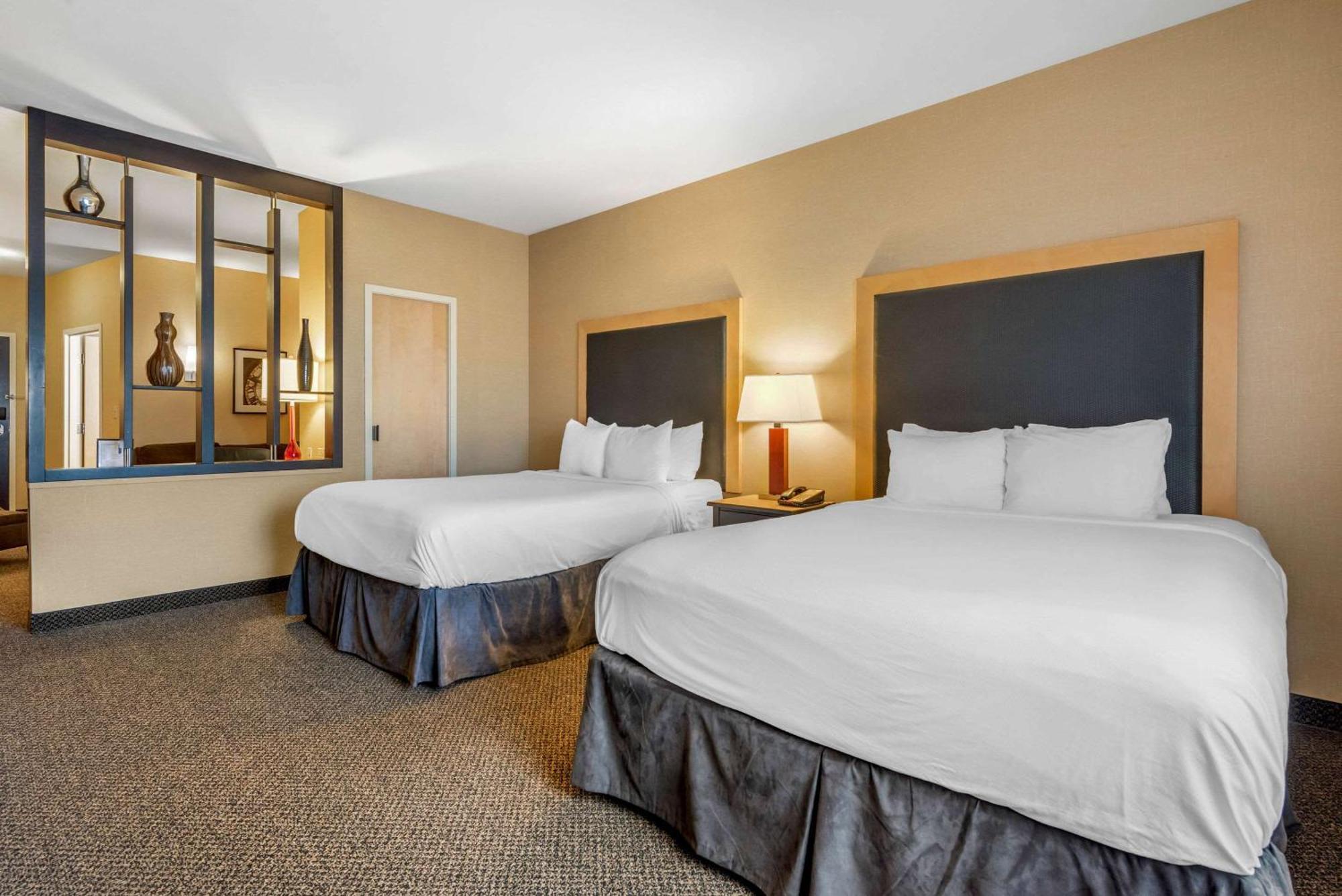 Cambria Hotel Akron - Canton Airport Uniontown Εξωτερικό φωτογραφία